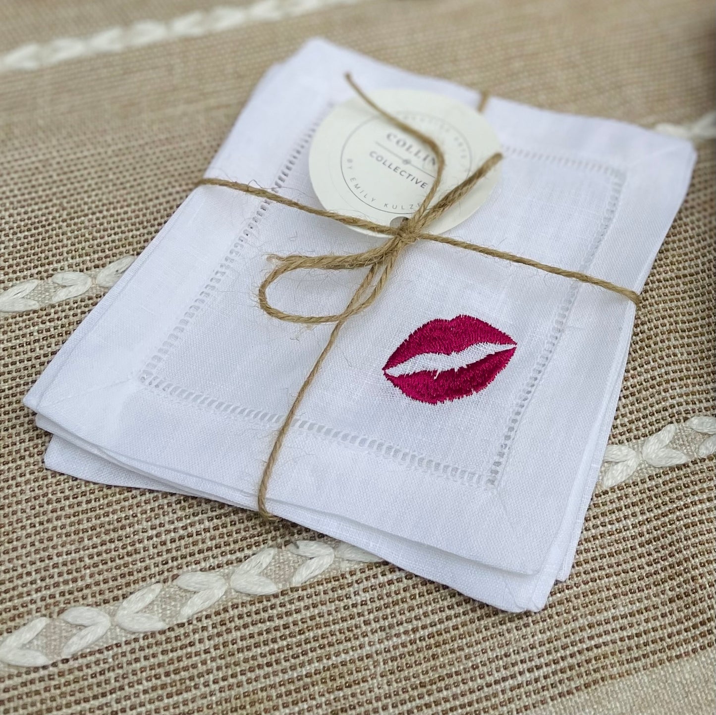 Kiss - Embroidered Napkins